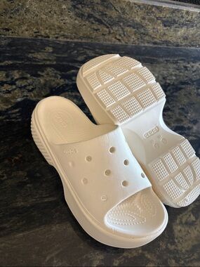 CROCS White Slide Sandals